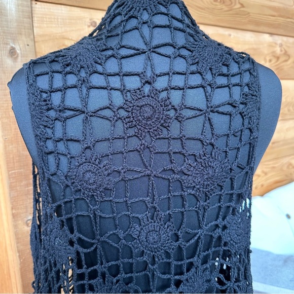 SAY WHAT Black Crochet Fringe Vest Boho Festival Open Knit Layering Duster Sz XS - Picture 13 of 14